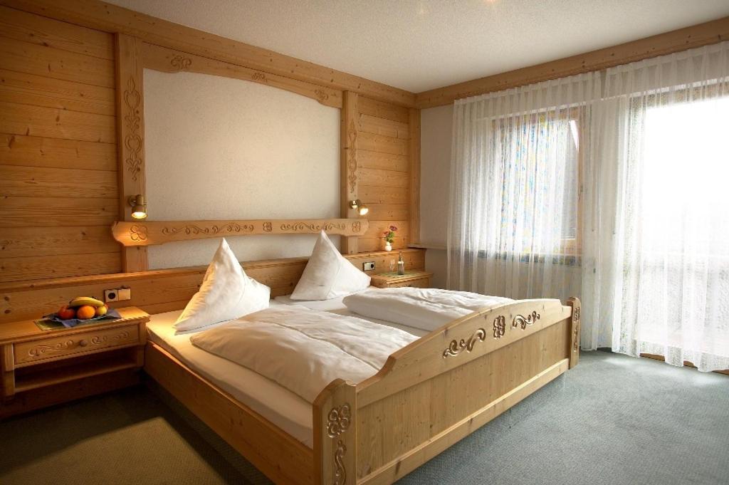 Landgasthof Loewen Neubulach ห้อง รูปภาพ